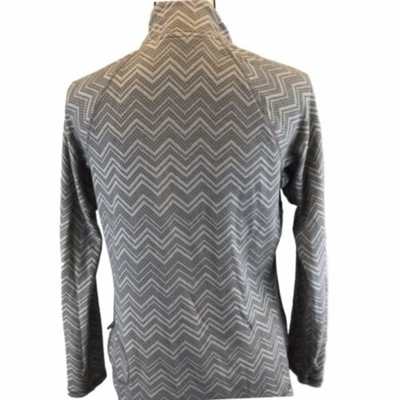 EDDIE BAUER Athletic Pullover 1/4 Zip Sweater Chevron Gray Knit Thumbhole Top - Picture 3 of 9